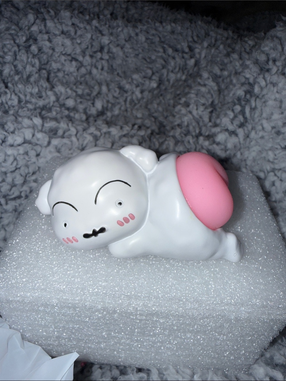 Crayon Shin Chan Butt Lamp - Little White Dog